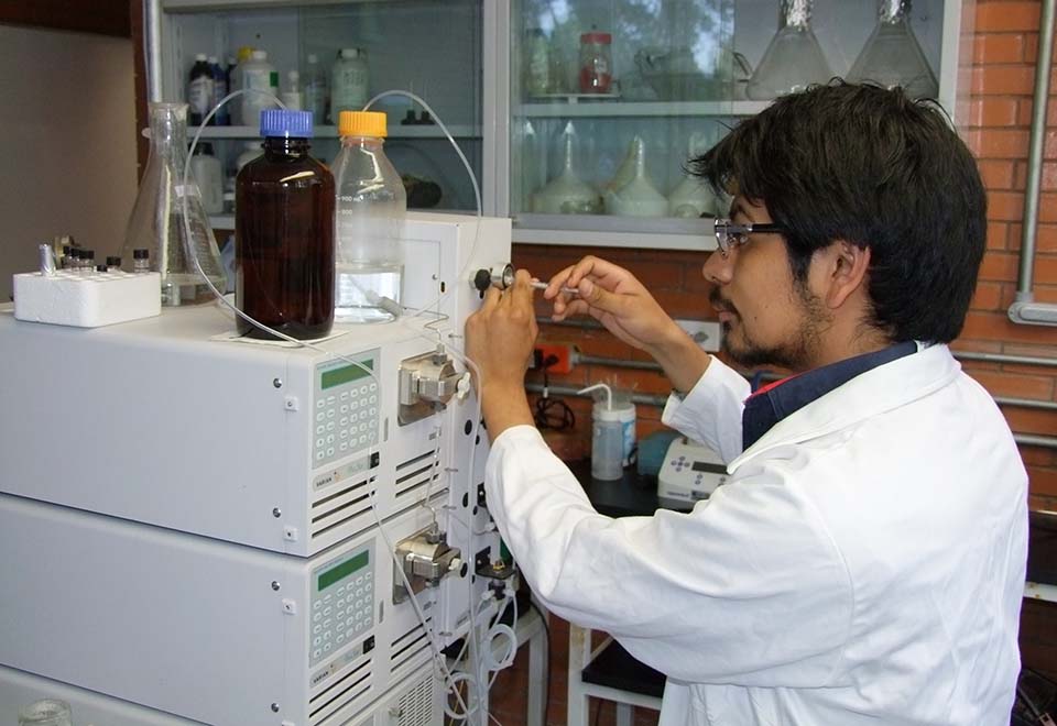Laboratorio Nacional para la Producción y Análisis de Moléculas y Medicamentos Biotecnológicos (LAMMB)