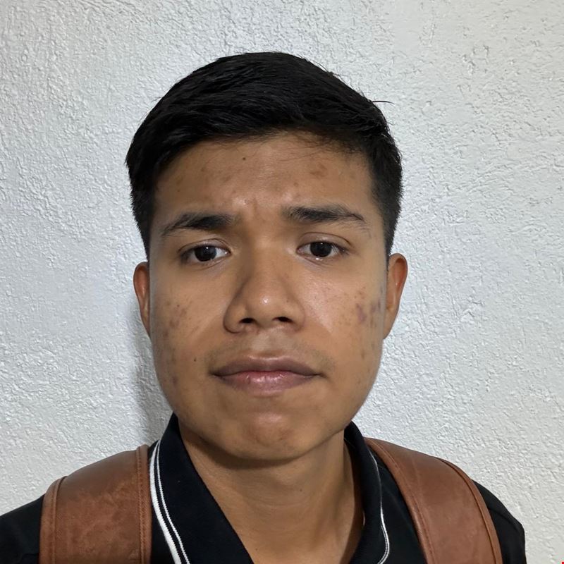 Josu� Mart�n Padilla de la Cruz